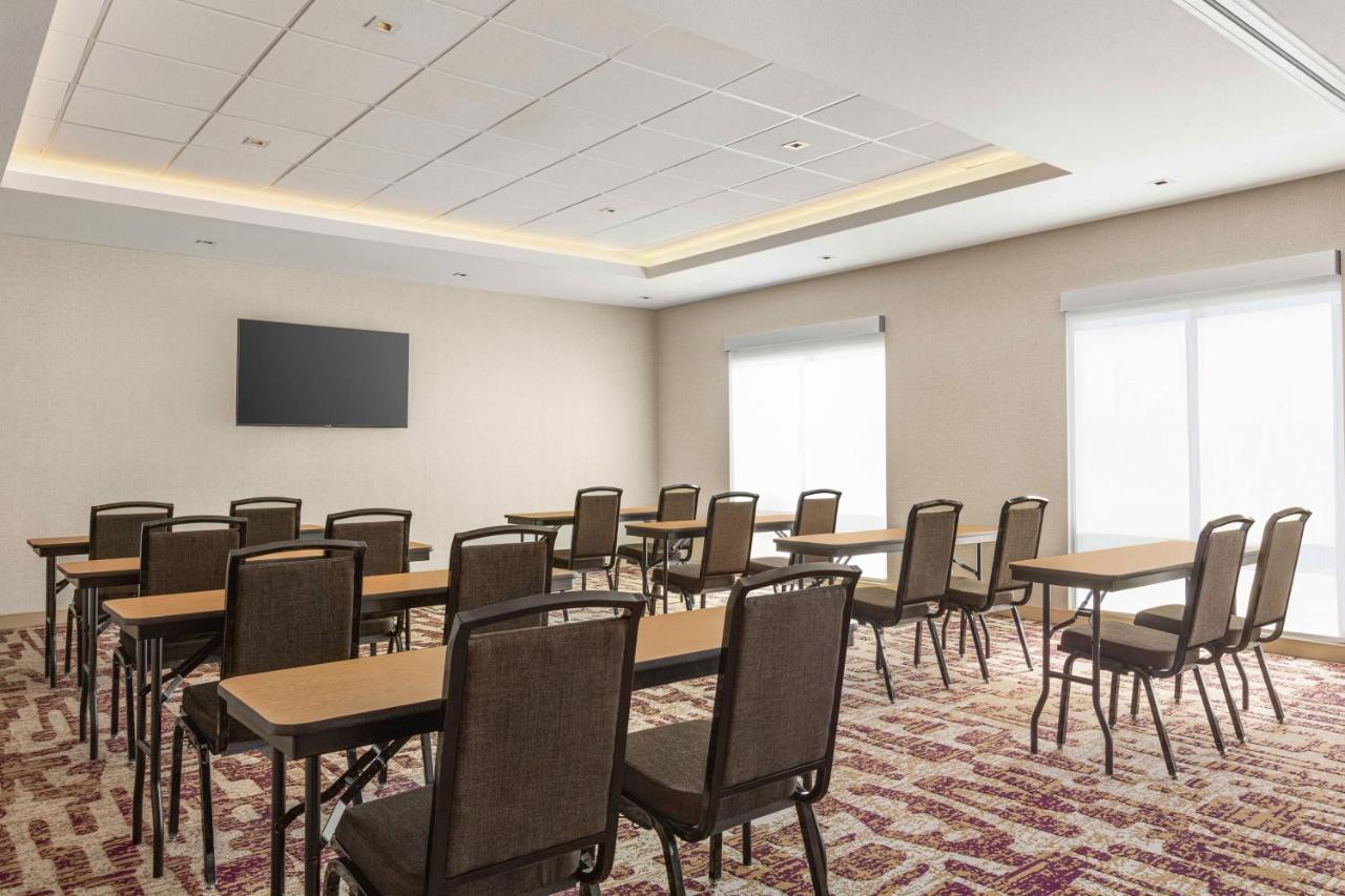 Hampton Inn Stockton, Ca Екстериор снимка